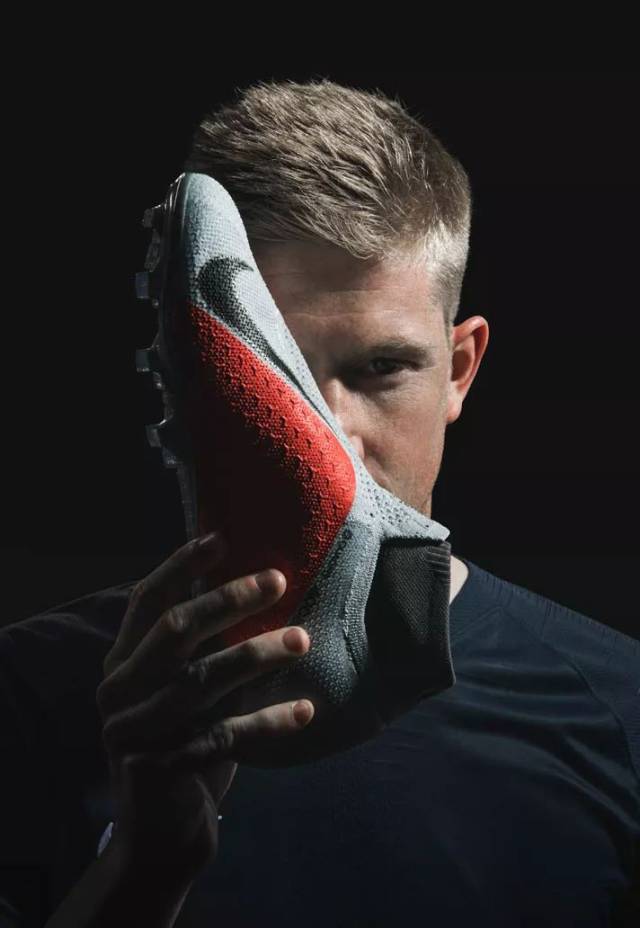 德布劳内巅峰对决,杜兰特与30激战尤文图斯分钟,赛况扑朔迷离胜负难料! 德布劳内巅峰对决,杜兰特与30激战尤文图斯分钟,赛况扑朔迷离胜负难料!